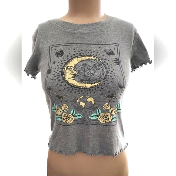 Social Culture | Celestial Druid Boho Gray Short Sleeve Cropped T  | Size XS - Picture 5 of 10